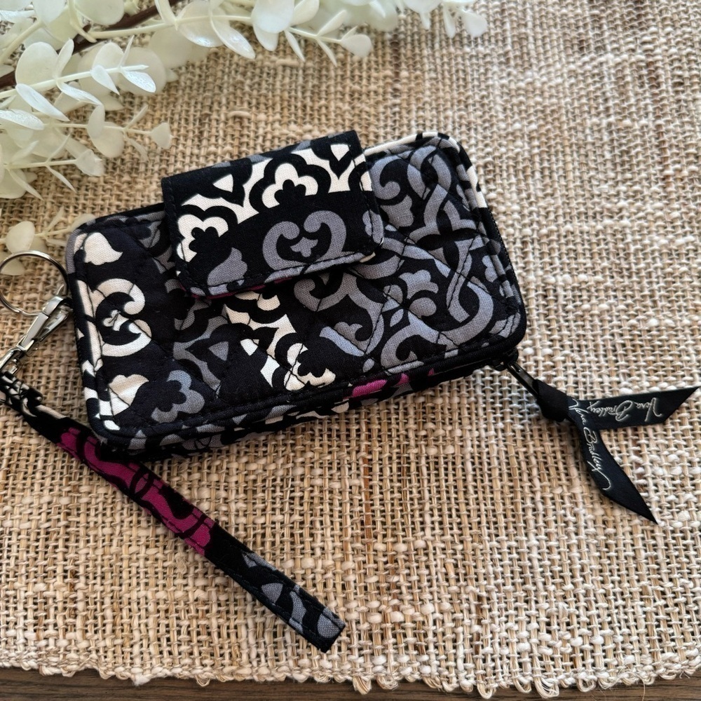 Vera Bradley Wrislet